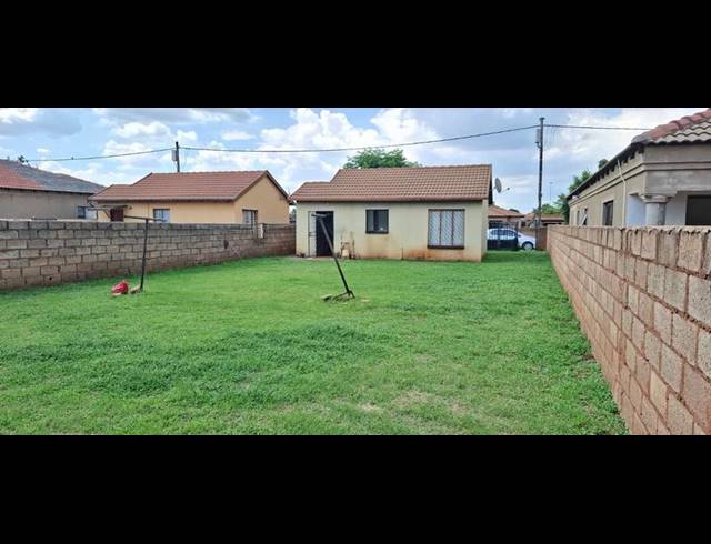 2 BEDROOM HOUSE FOR SALE IN SOSHANGUVE XX